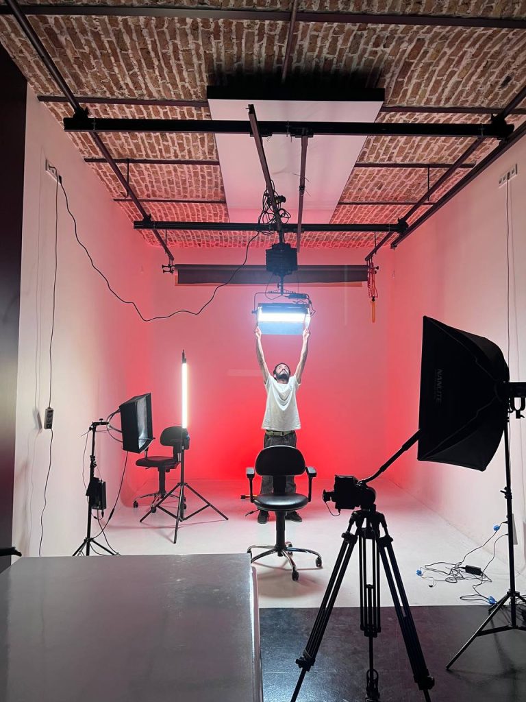 6c070fb3-57ce-47b3-8a1c-90db2c4dbaac